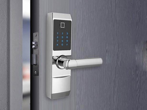 双鸭山市24小时上门开锁公司