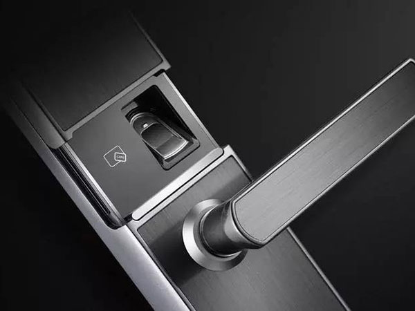 双鸭山市24小时上门开锁公司